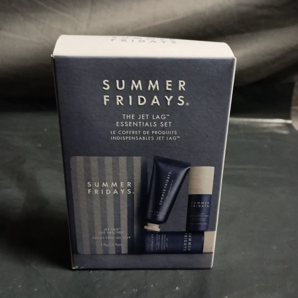 SUMMER FRIDAYS JET LAG ESSENTIALS SET – SKINCARE GIFT BOX