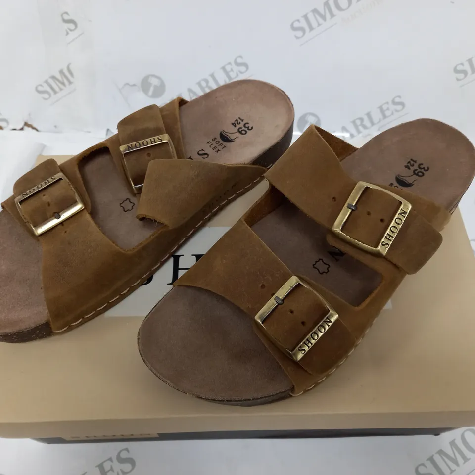SHOON STROLL TAN NUBUCK SLIP ON SANDALS - 6