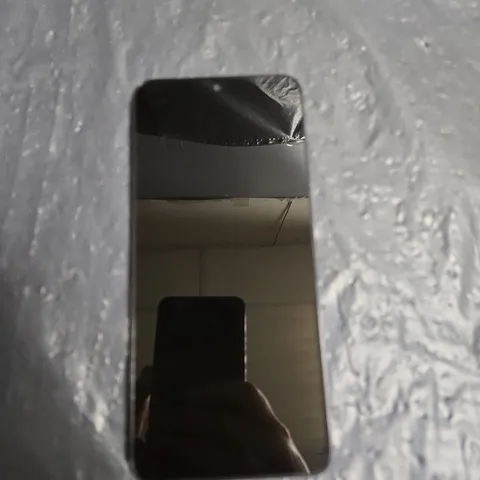 SAMSUNG MOBILE PHONE - BLACK - MODEL UNSPECIFIED