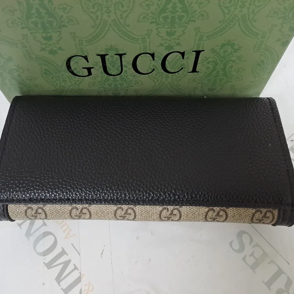 BOXED GUCCI PURSE