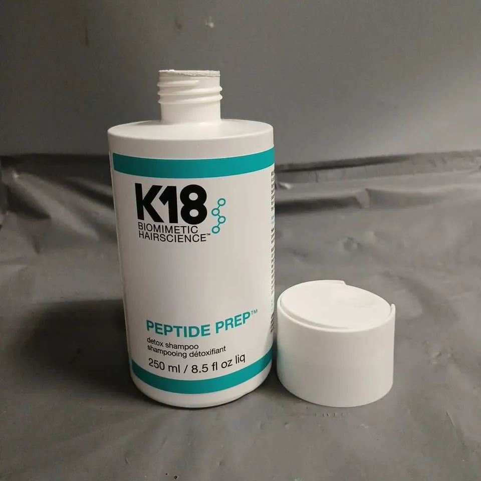 SEALED K18 BIOMIMETIC HAIR SCIENCE PEPTIDE PREP DETOX SHAMPOO 250ML