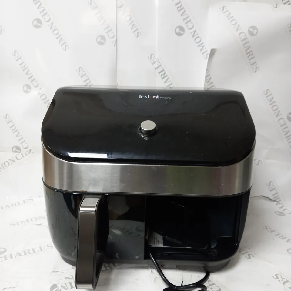 BOXED INSTANT VORTEX 8 IN 1 DUAL AIR FRYER 7.6