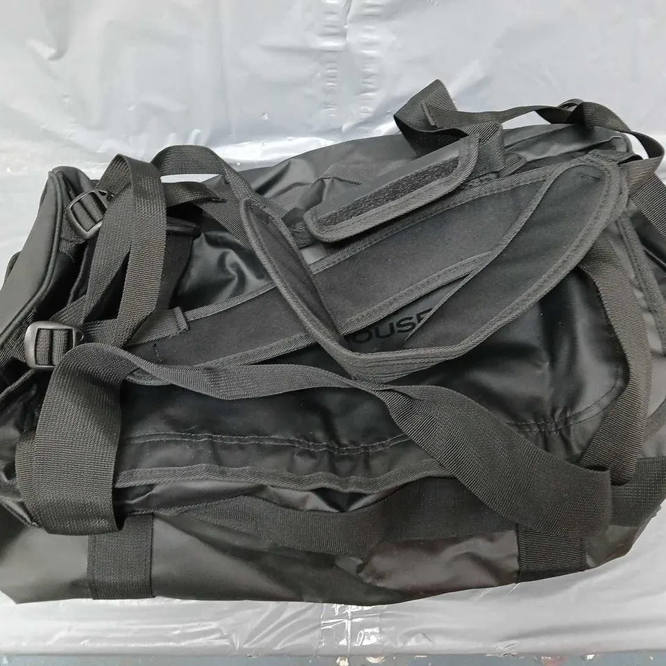 MOUNTAIN WAREHOUSE BLACK OUT DUFFELBAG 