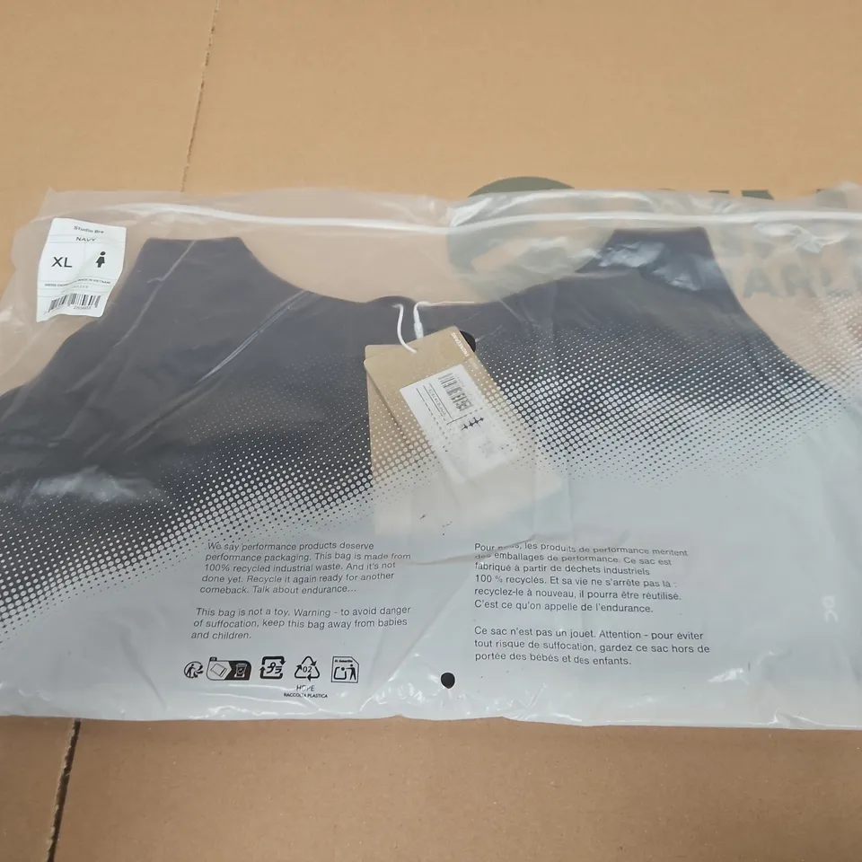 ON CLOUD STUDIO BRA – NAVY, XL