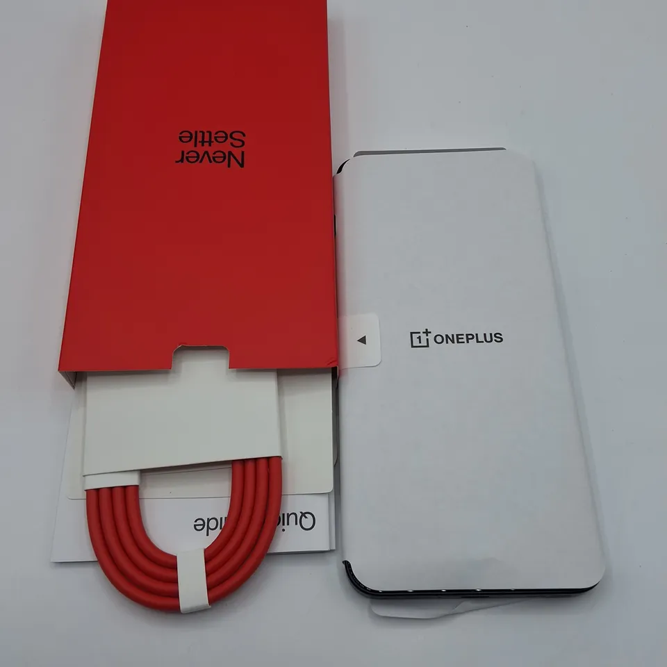 BOXED ONEPLUS 15R 12GB/256GB IN CHARCOAL BLACK - CPH2769