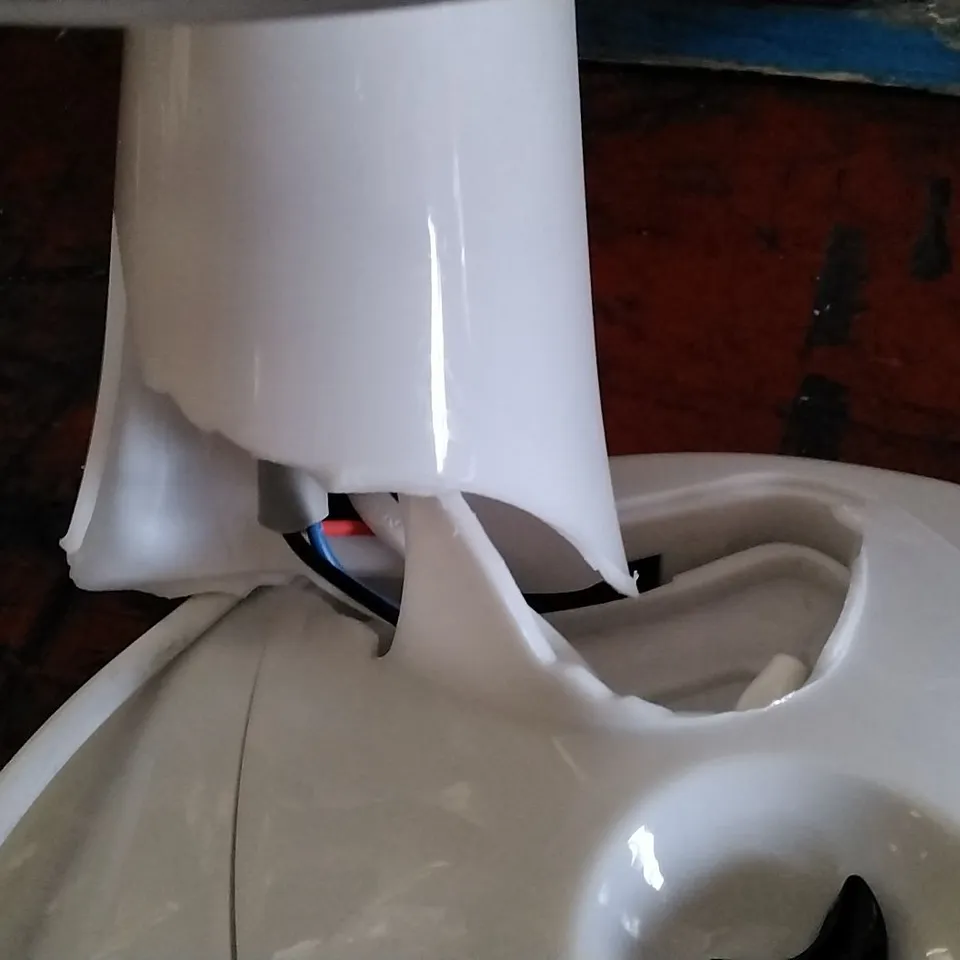 BOXED USED SMALL WHITE STANDING FAN