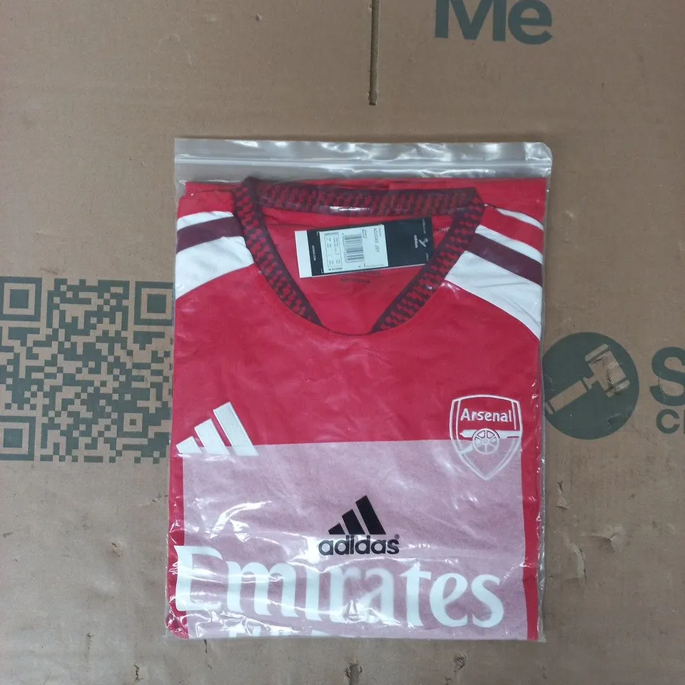 BAGGED ADIDAS ARSENAL FOOTBALL JERSEY IN RED SIZE 4XL