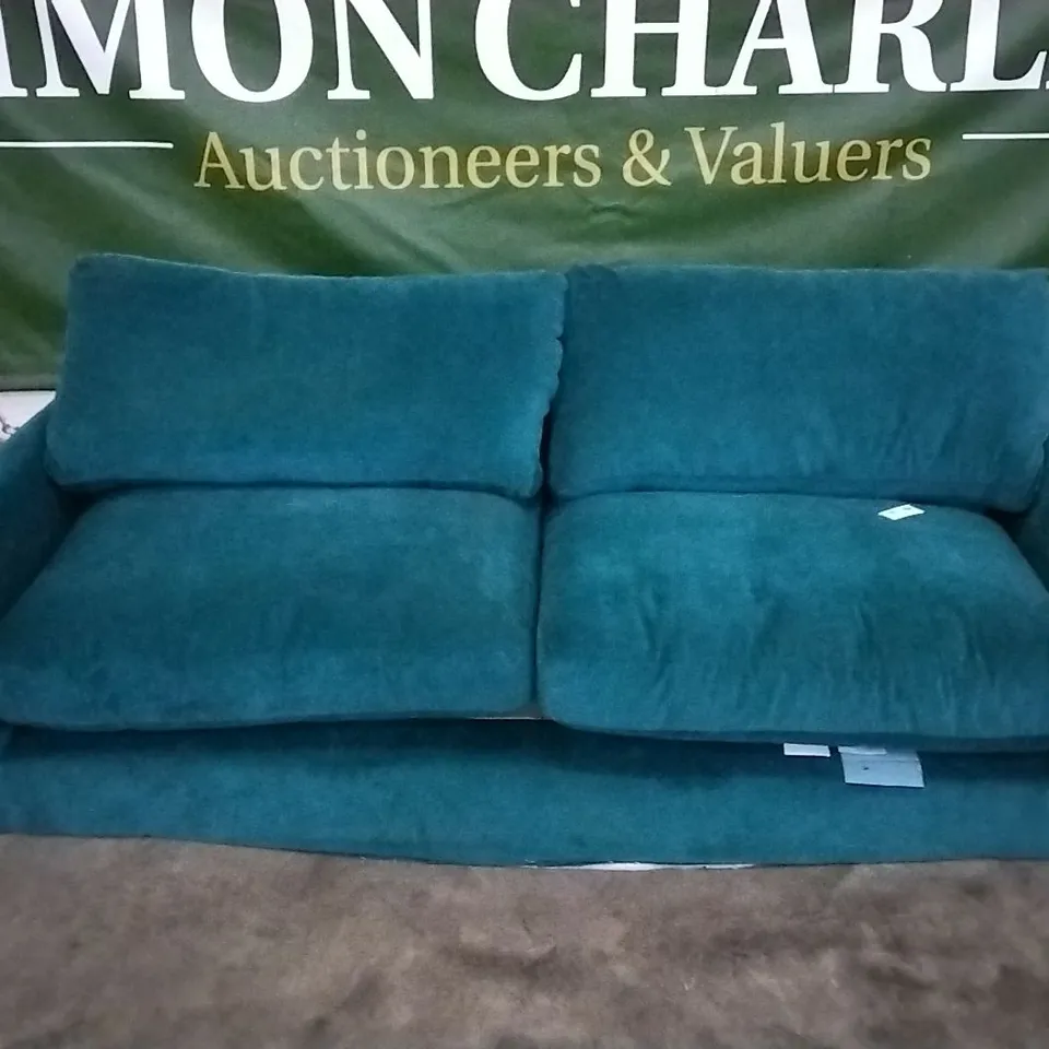 QUALITY BRITISH DESIGNER TEAL PLUSH FABRIC 3 SEATER SOFA