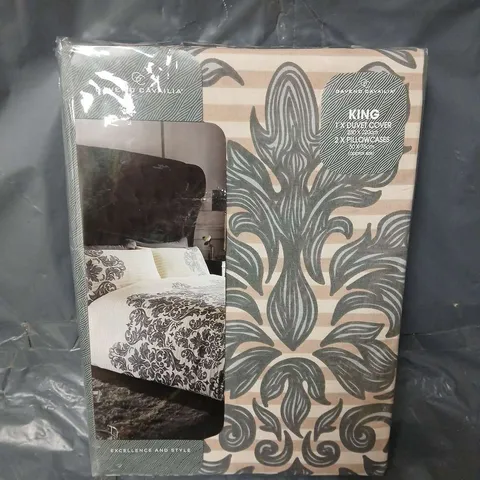 GAVENO CAVAILIA EMPIRE DAMASK KING DUVET SET