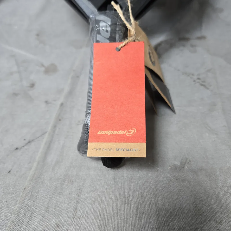 BULLPADEL HACK 04 PADEL RACKET – 360G