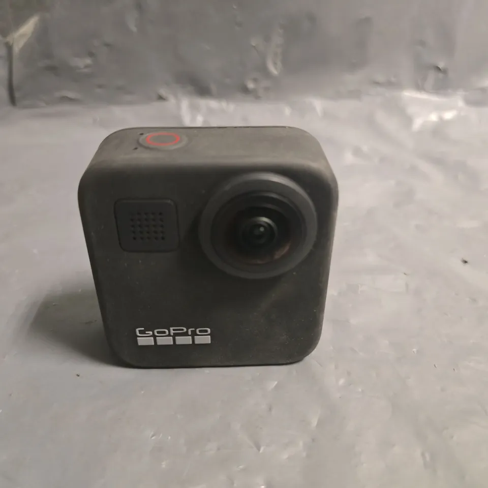 UNBOXED GOPRO MAX ACTION CAMERA