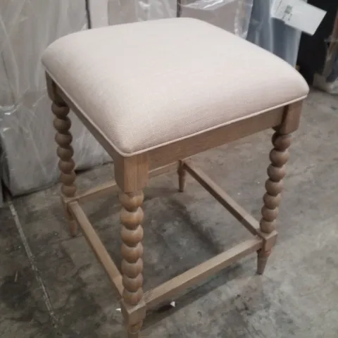 ROZAR UPHOLSTERED COUNTER STOOL