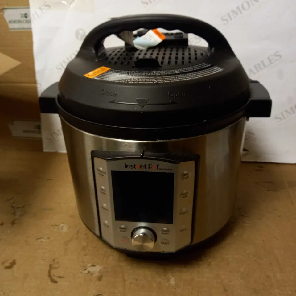 INSTANT POT DUO EVO PLUS ELECTRIC PRESSURE COOKER