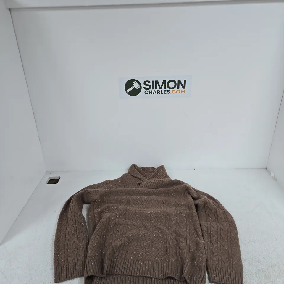 WHITE STUFF BROWN CABLE-KNIT JUMPER – UK M (MADE IN CAMBODIA)