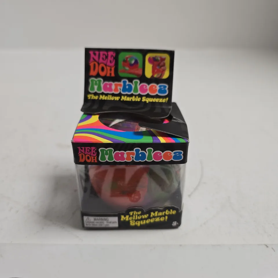 BOX OF APPROXIMATLEY 15 CHILDRENS TOYS INCLUDING POKEMON STATIONARY SET, POKEMON ERASERS AND NEE DOH MARBLEEZ