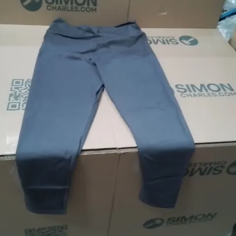 BOXED BRAND NEW APPROXIMATELY 24 ANTHOLOGY LEGGINGS CHARCOAL SIZE 20