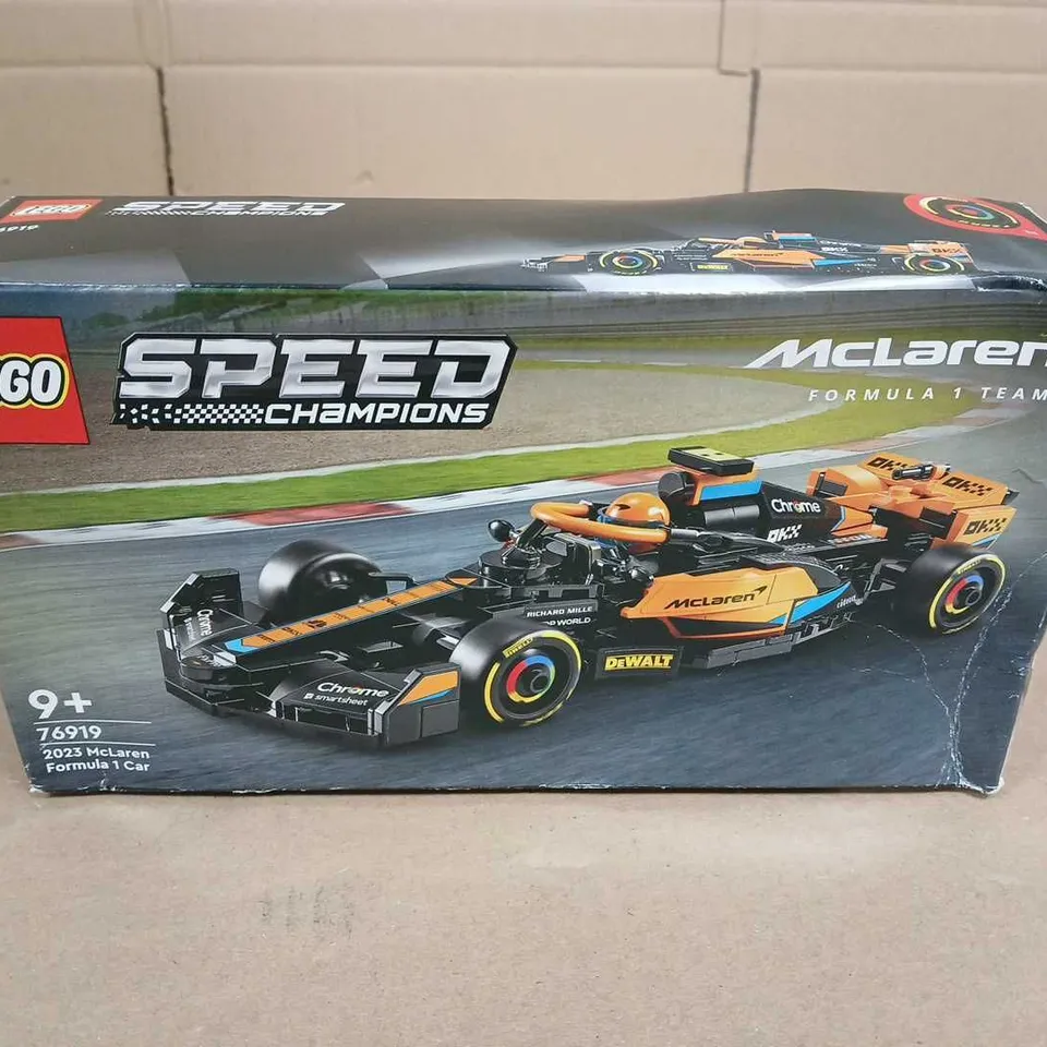 BOXED LEGO SPEED CHAMPION 2023 MCLAREN F1 RACE CAR - 76919