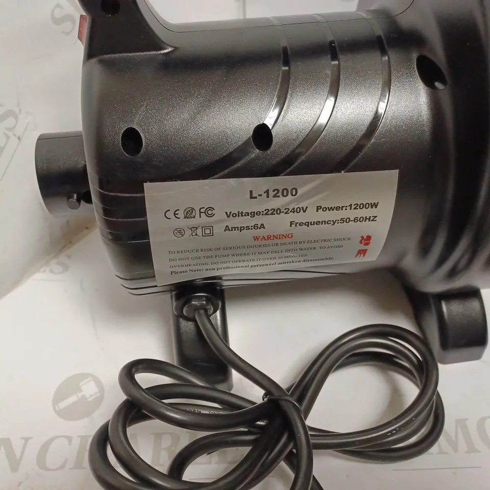 AIR COMPRESSOR