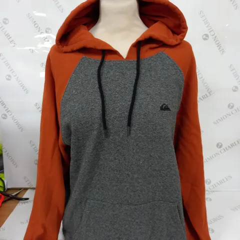 QUICKSILVER EMBROIDED LOGO HOODIE IN GREY/ORANGE - SIZE UNSPECIFIED