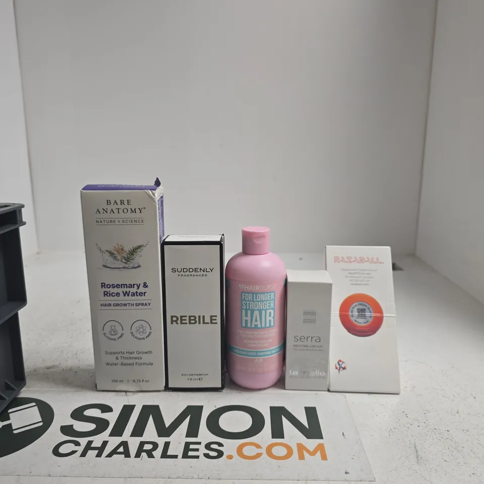 TOTE OF APPROXIMATELY 10 ASSORTED ITEMS INCLUDING RAZABALL, SERRA RESTORE CREAM AND HAIR BURST CONDITIONER