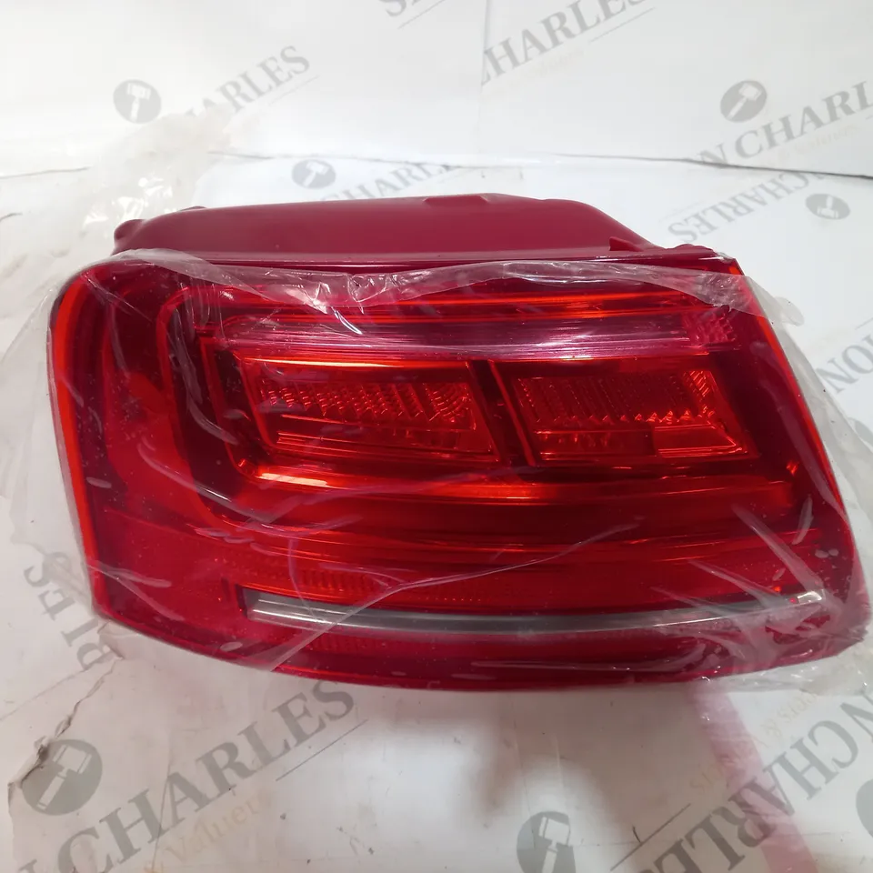TAIL LIGHT UNKNOW BRAND 