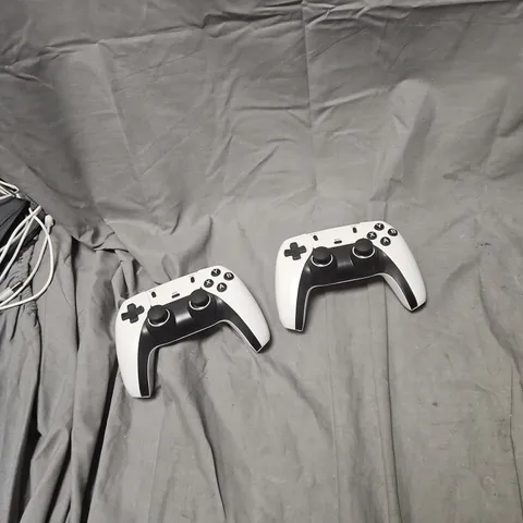GAMESTICK X2 PRO WIRELESS CONTROLLER SET WITH TWO WHITE CONTROLLERS 