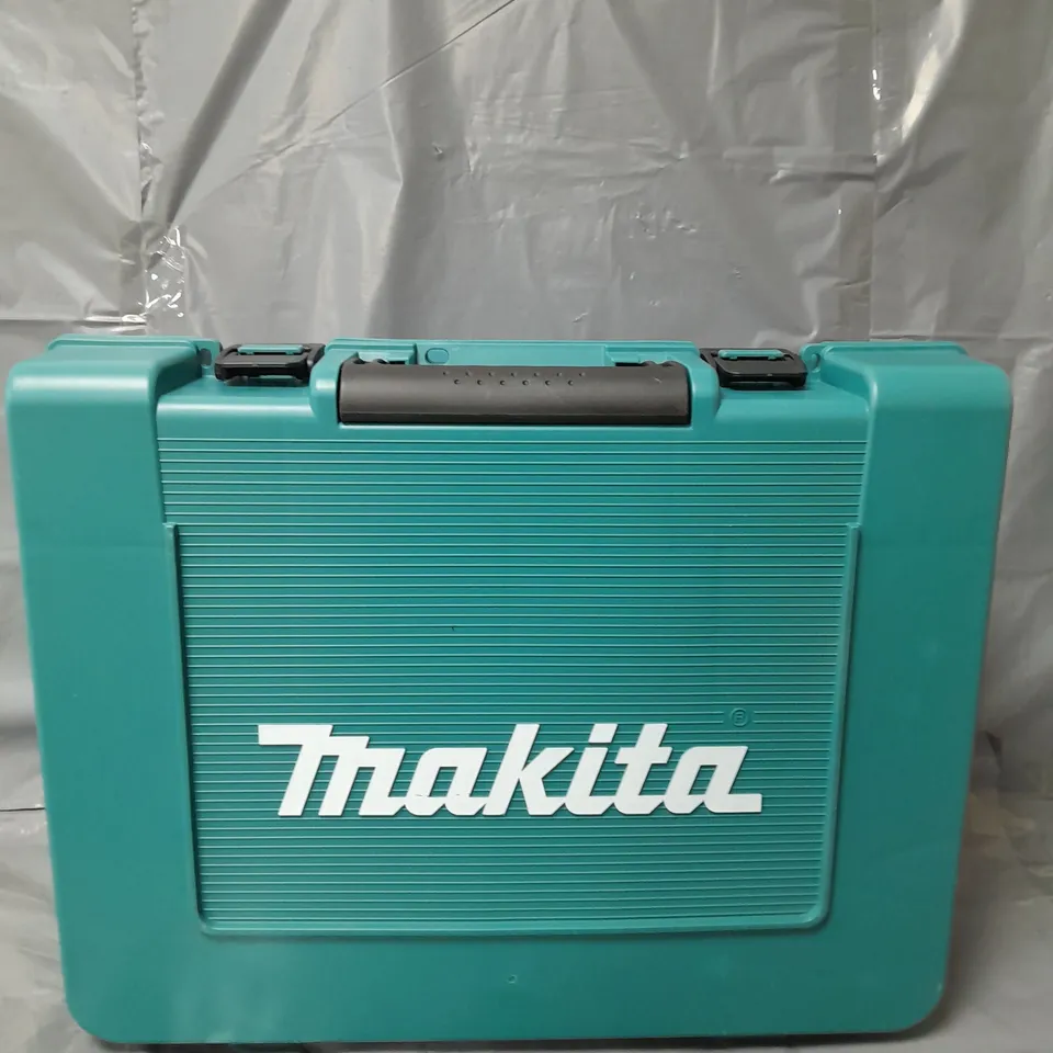 MAKITA 18V G-SERIES COMBI & IMPACT DRIVER KIT RRP £179.99