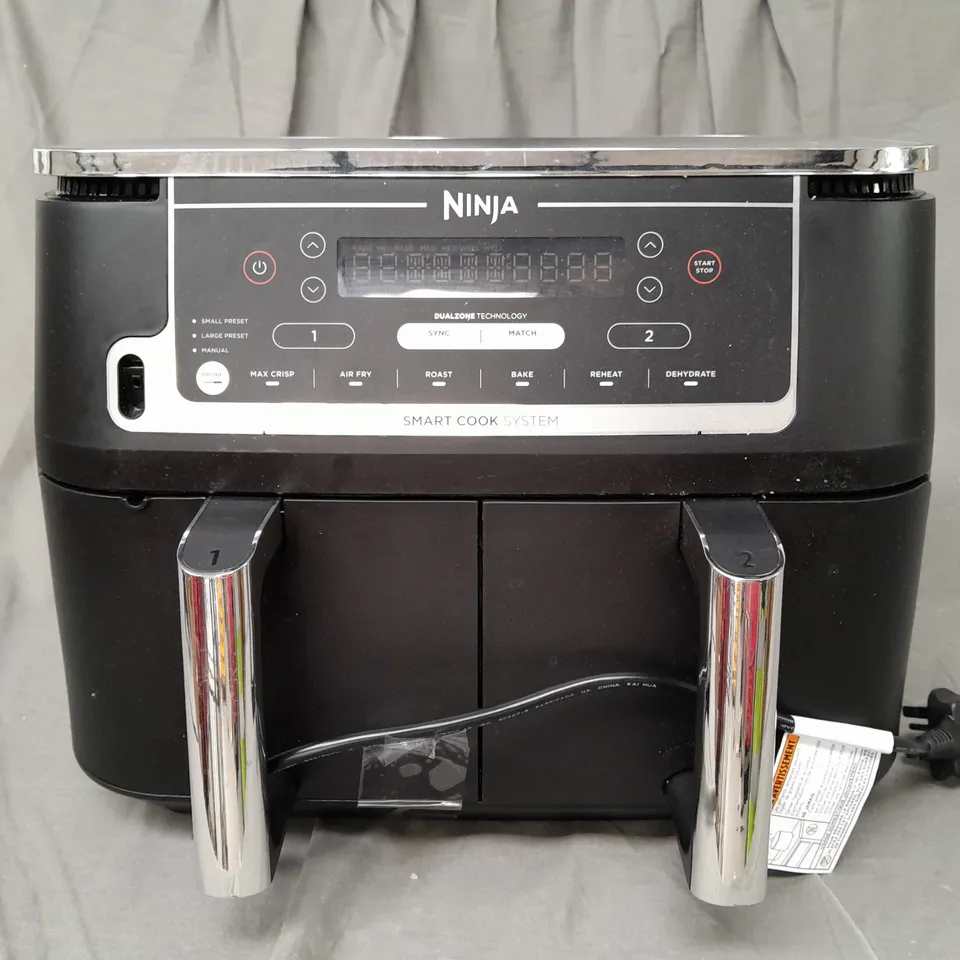 NINJA FOODI MAX DUALZONE AIR FRYER IN BLACK