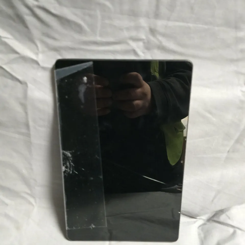 LENOVO TABLET – SILVER/GRAY, TWO-TONE METAL BACK