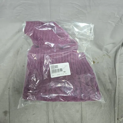 BAGGED BEN DE LISI KNITTED ZIP FRONT VEST IN BERRY SIZE LARGE