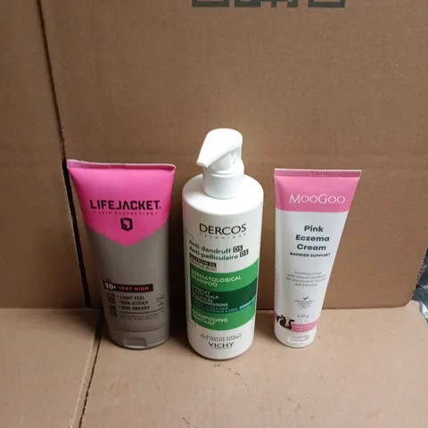 APPROXIMATEY 20 ASSORTED HEALTH AND BEAUTY PRODUCTS TO INCLUDE MOOGOO PINK ECZEMA CREAM, DERCOS DERMATOLOGICAL SHAMPOO, LIFEJACKET 50SPF SUN GEL ETC 