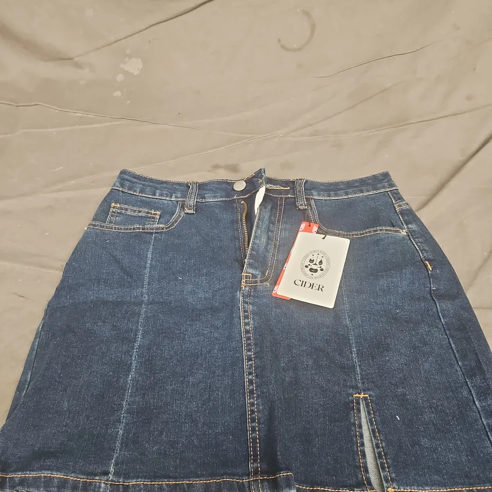 CIDER BLUE DENIM SKIRT – WOMEN'S, TAG ATTACHED SIZE S