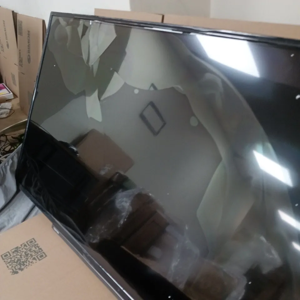 TOSHIBA LCD COLOUR TV – HDMI, FREEVIEW PLAY 50"