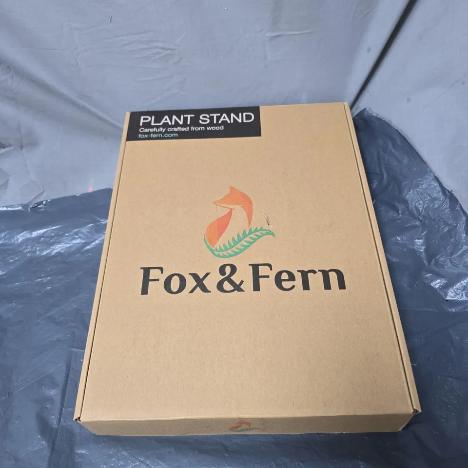 FOX AND FERN PLANT STAND BAMBOO 8 - 12 INCH INNER WIDTH BOXED