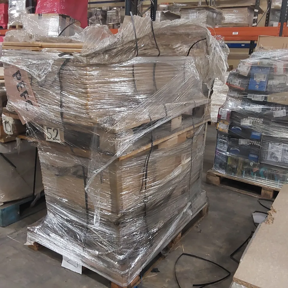 PALLET OF LARGE QUANTITY OF KITCHENS/BEDROOM REPLACEMENT CABINET DOOR/DRAWER/END PANELS IN ASSORTED SIZES