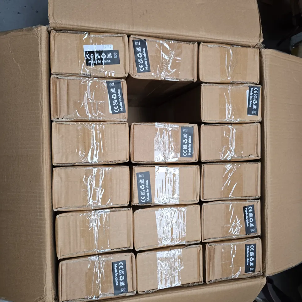 BOX OF 18 EXTENDABLE WINDOW CLEANING KITS