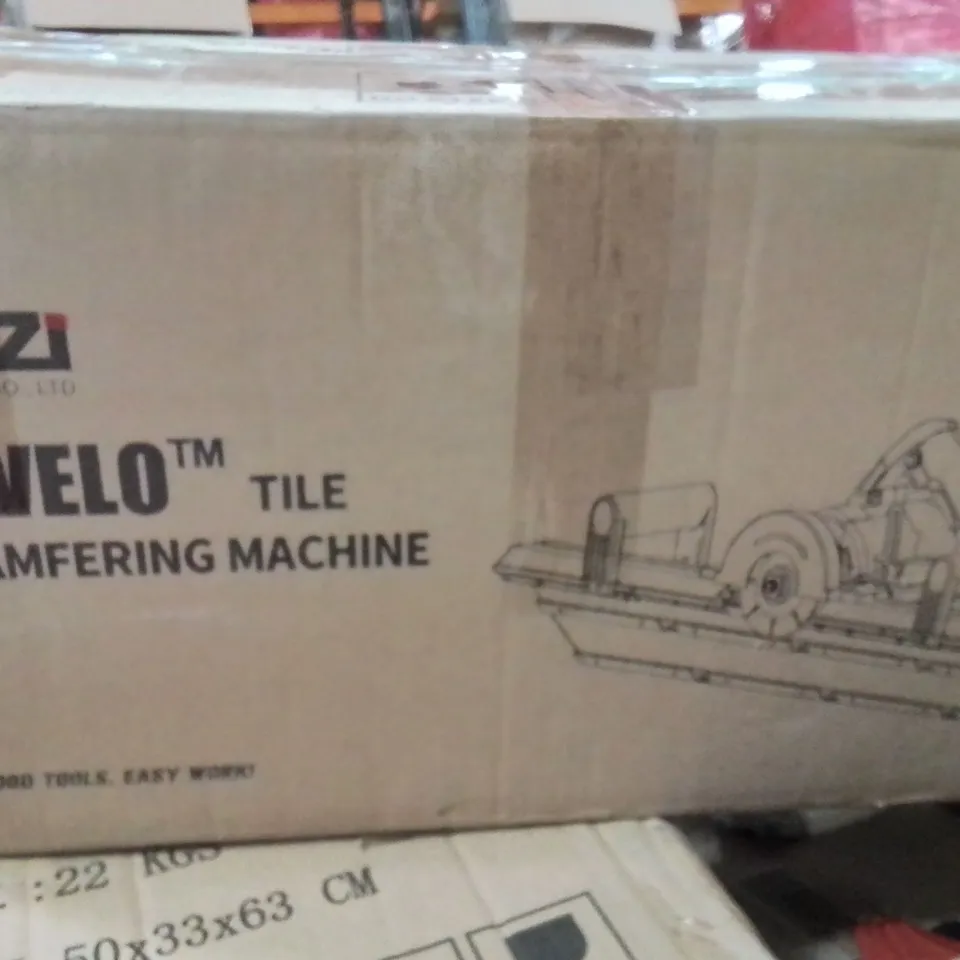 PALLET CONTAINING VARIOUS ASSORTED BOXED HOUSEHOLD ITEMS TO INCLUDE: AIR COOLERS, ARTIFICIAL GRASS ROLLS, CHAMFERING MACHINE AND LOTS MORE UNMARKED BOXED ITEMS 