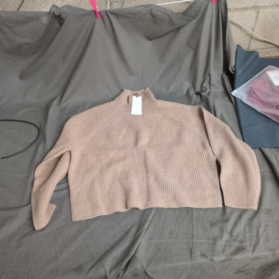 THE WHITE COMPANY BEIGE KNIT SWEATER – WOMEN'S SIZE S