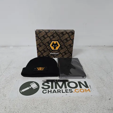 WOLVERHAMPTON WANDERERS OFFICIAL MEMBERSHIP GIFT SET TO INCLUDE BEANIE HAT, PEN ETC WOLVES 150