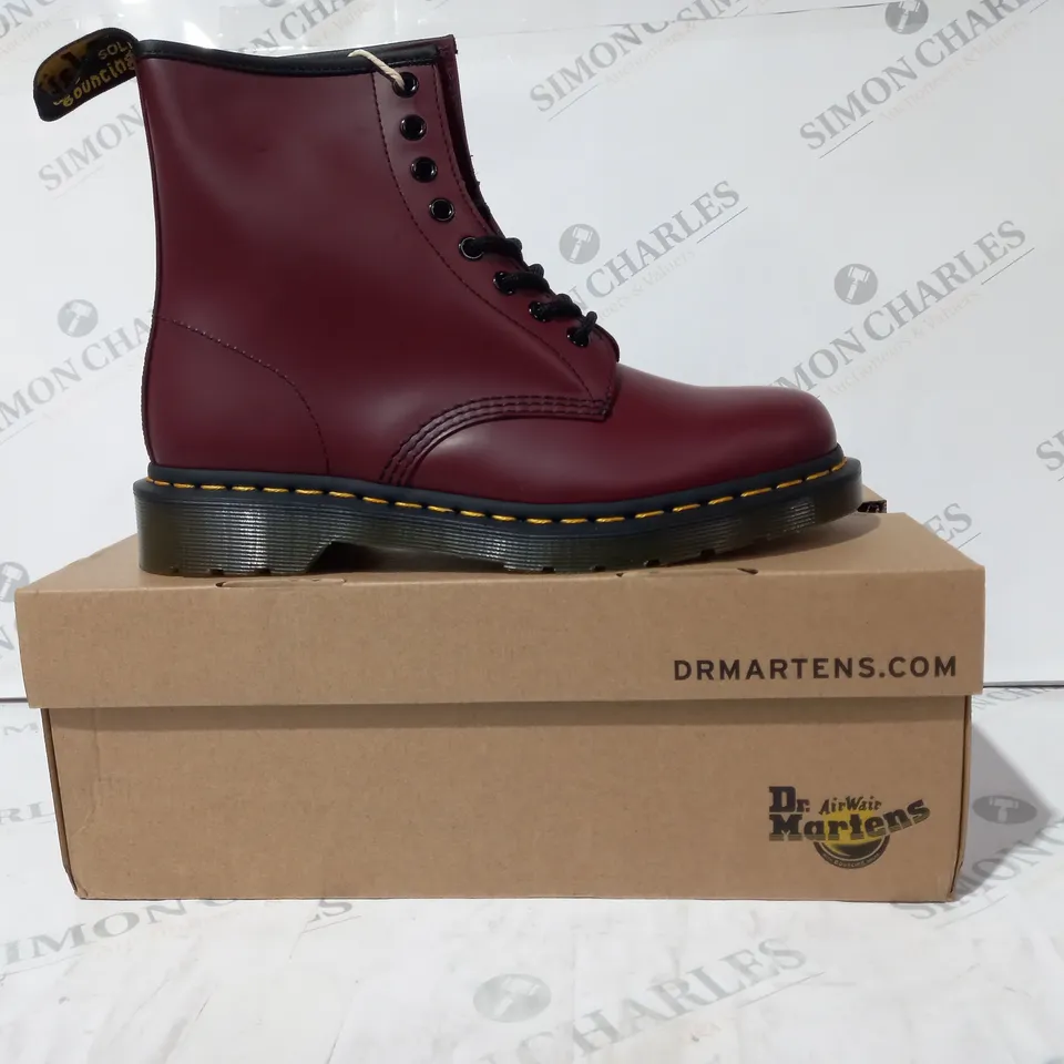 BOXED PAIR OF DR MARTENS ANKLE BOOTS IN CHERRY RED UK SIZE 7