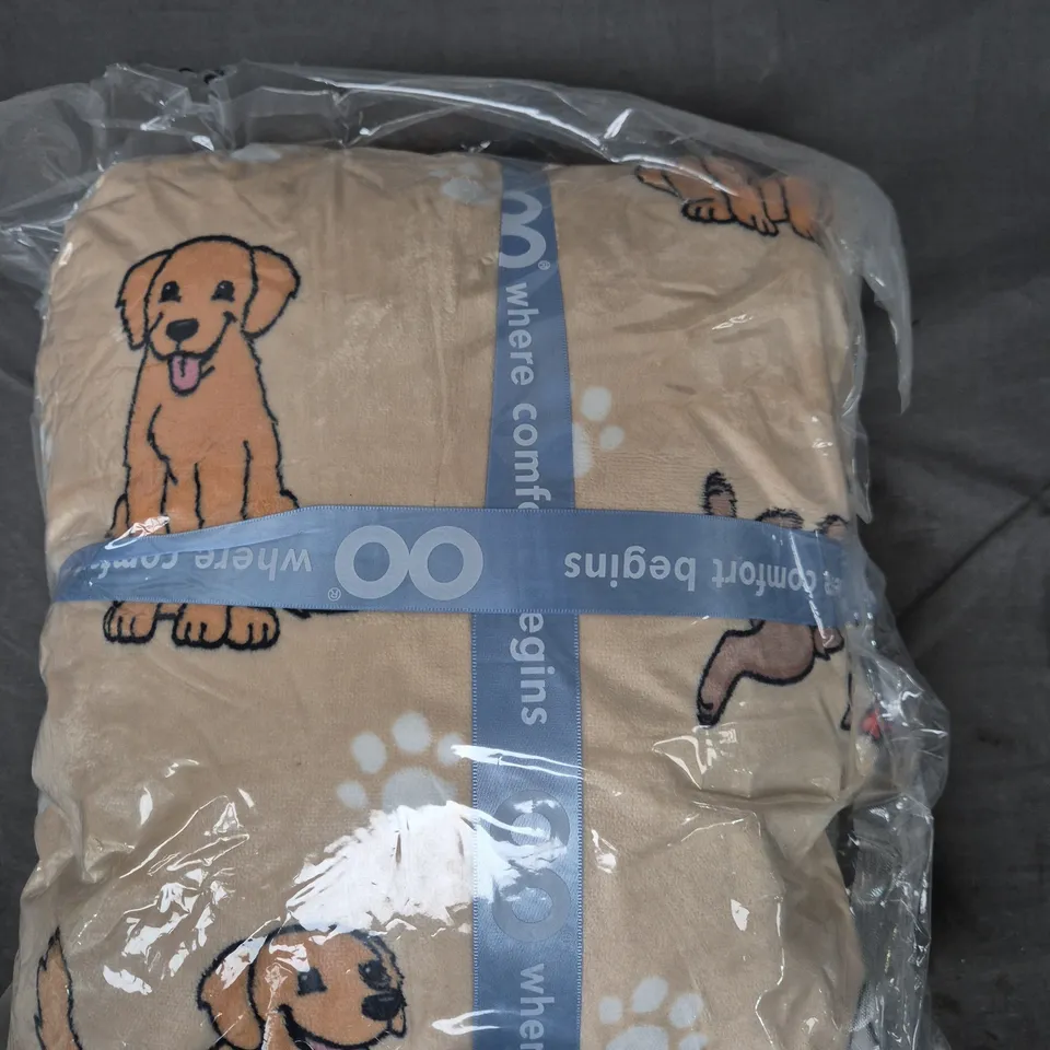 SEALED OODIE ADULT OVERSIZED HOODED BLANKET - RETRIEVER