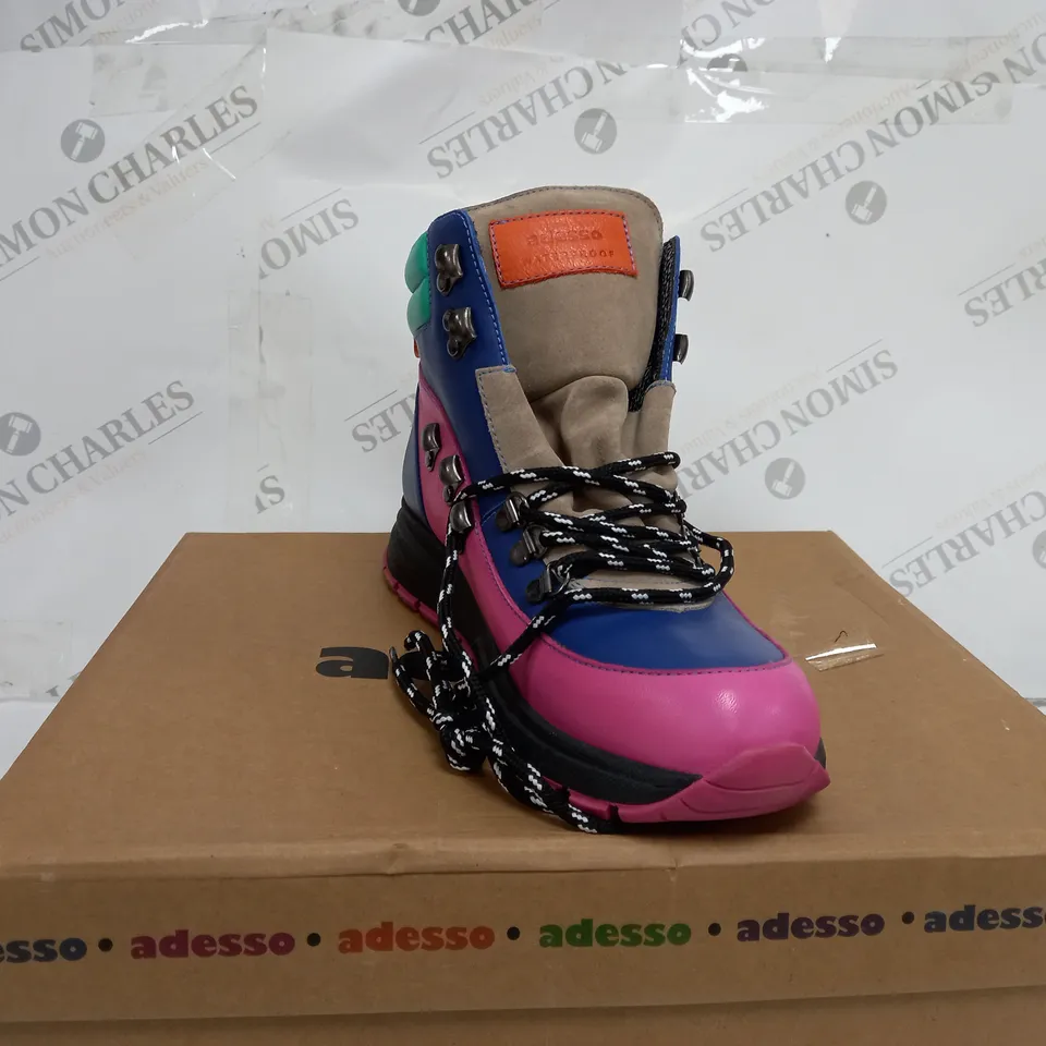 BOXED ADESSO RAINE WATERPROOF BOOTS, COLOURFUL - SIZE 7
