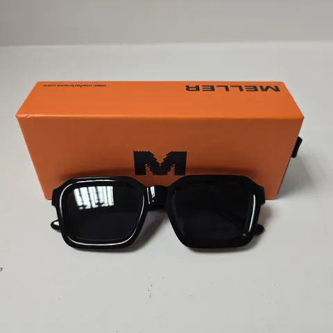 BOXED OKULARY MELLER NAYAH ALL BLACK SHADES