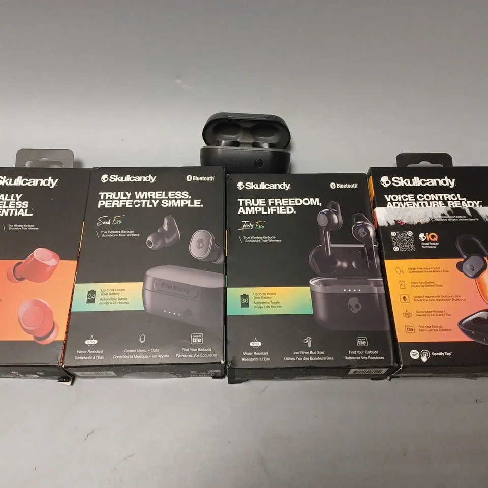 BOX OF APPROX 10 ASSORTED SKULL CANDY EARPHONES TO INCLUDE - SESH EVO - INDY EVO - JIB TRUE ECT