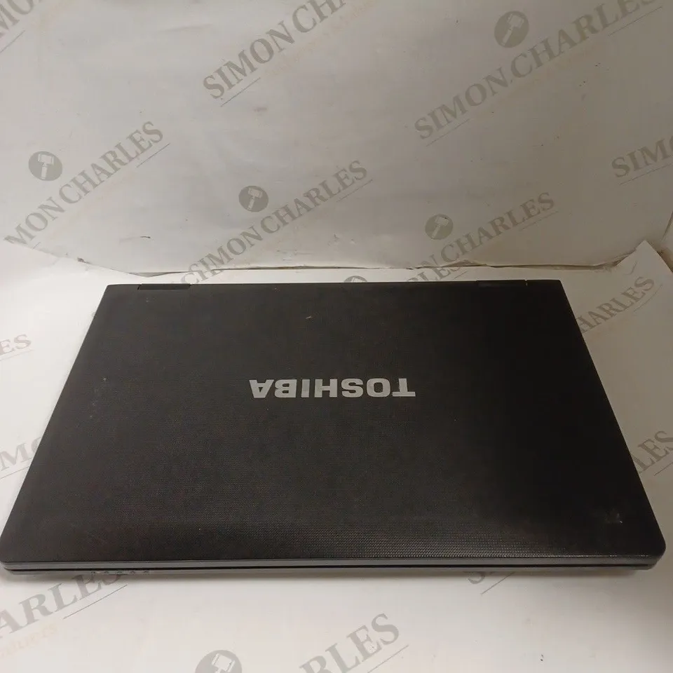 TOSHIBA TECRA A11 LAPTOP 