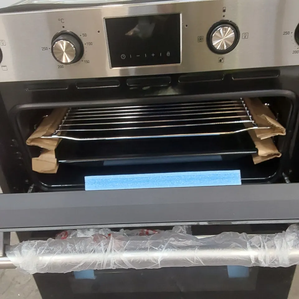 HISENSE CATALYTIC STAINLESS STEEL INTEGRATED ELECTRIC OVEN BID79222CXUK
