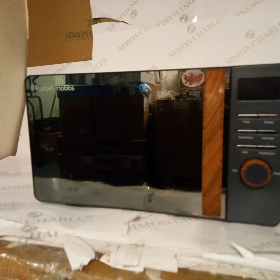 RUSSELL HOBBS RHMD714G SCANDI GREY DIGITAL MICROWAVE RRP £109