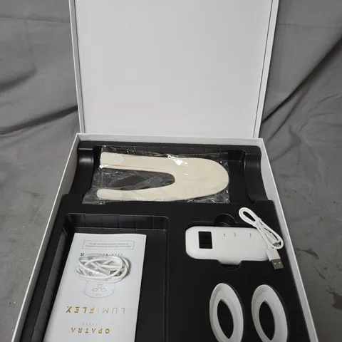 OPATRA LUMIFLEX LED LIGHT THERAPY MASK – WHITE 