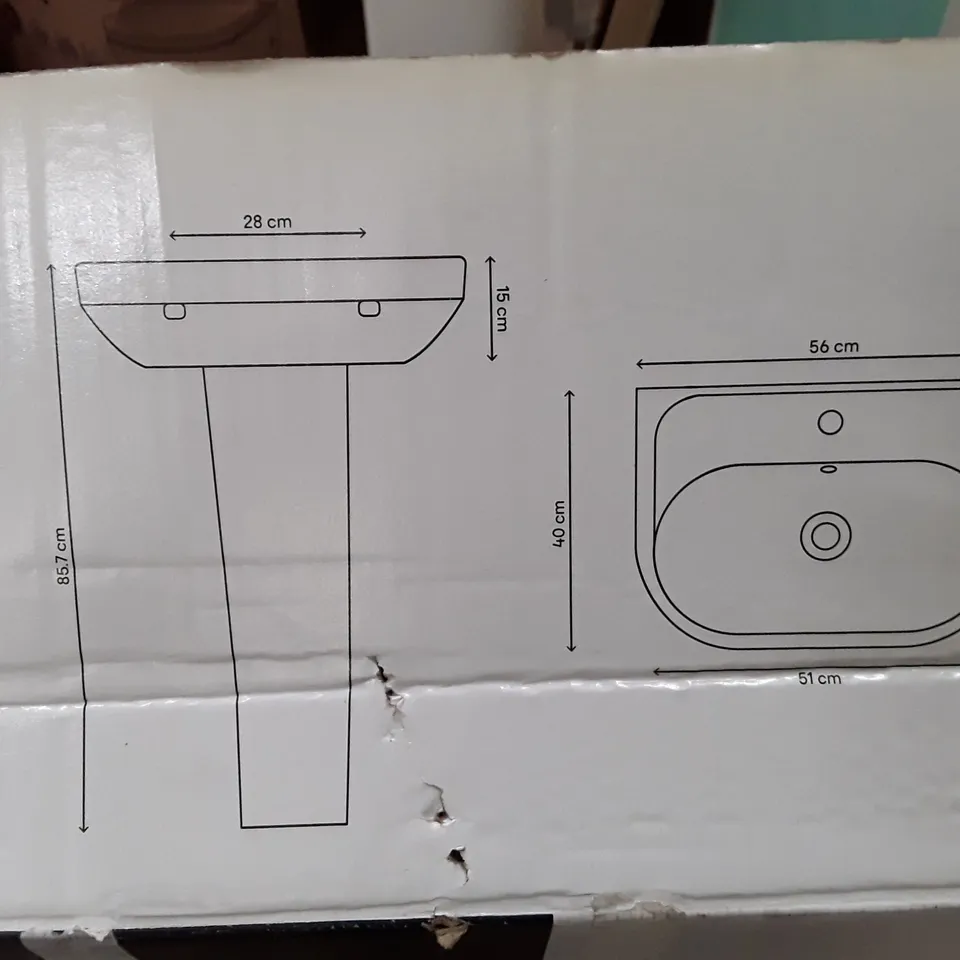 BOXED GOODHOME CAVALLY CERAMIC FULL PEDESTAL BASIN
