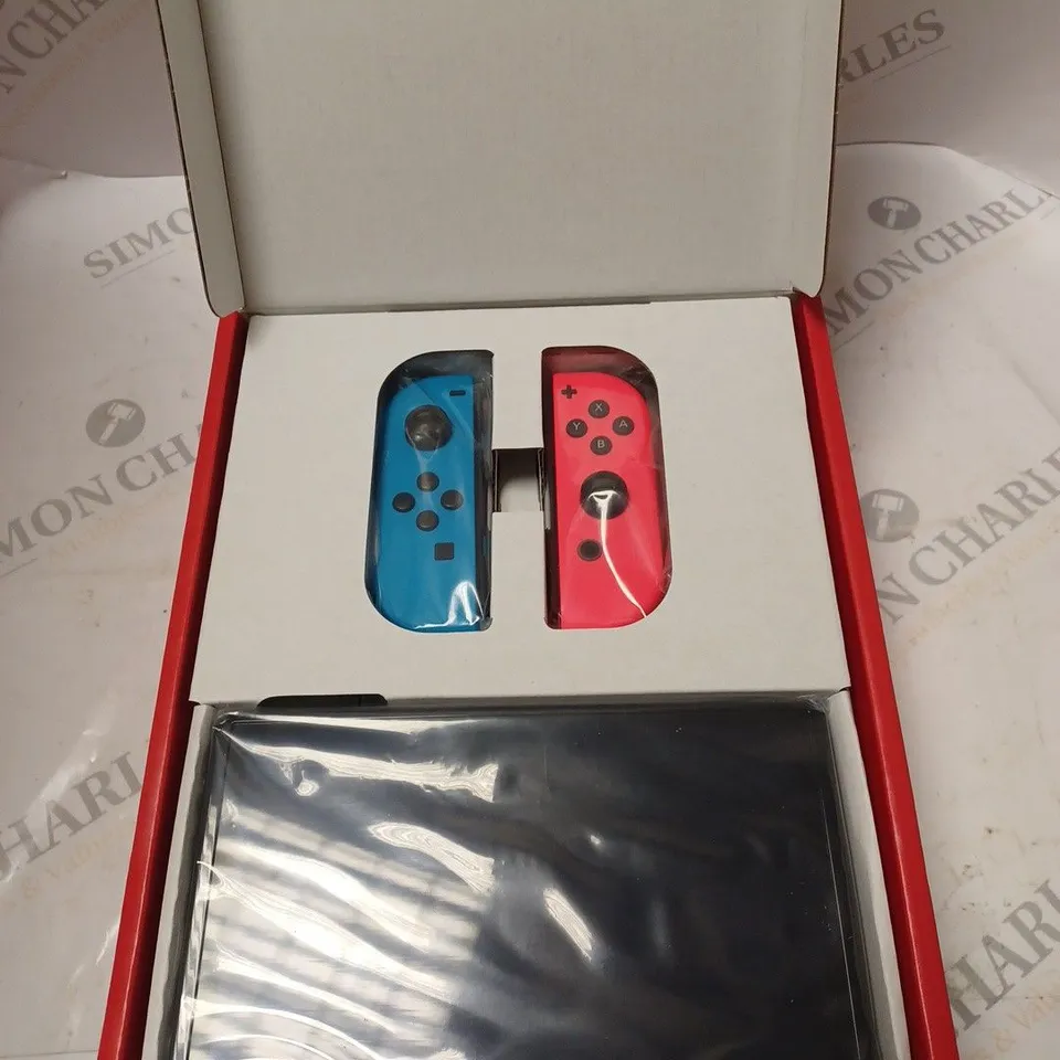 NINTENDO SWITCH OLED MODEL 